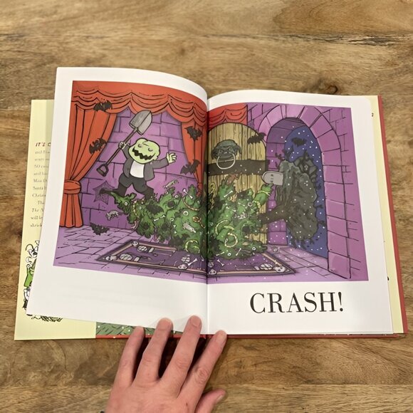 NEW Frankenstein's Fright Before Christmas Hardcover Book - Picture 3 of 6